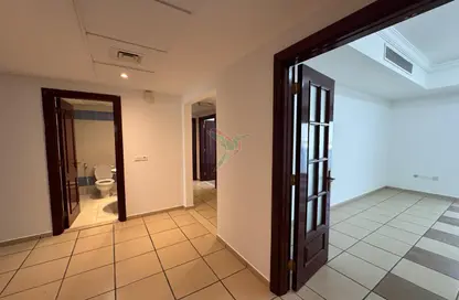 Apartment - 2 Bedrooms - 3 Bathrooms for rent in Hai Al Qalaa - Al Jaheli - Al Ain