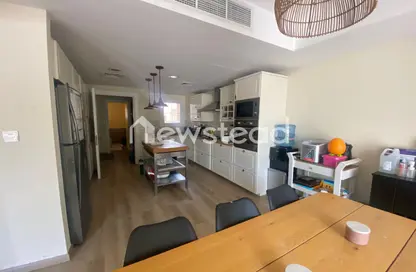 Villa - 3 Bedrooms - 4 Bathrooms for rent in Springs 11 - The Springs - Dubai
