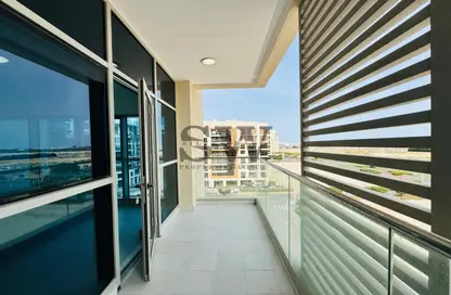 Apartment - 2 Bedrooms - 4 Bathrooms for rent in Al Zeina - Al Raha Beach - Abu Dhabi