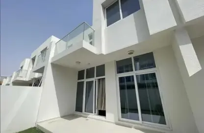 Villa - 4 Bedrooms - 3 Bathrooms for rent in Avencia 2 - Damac Hills 2 - Dubai