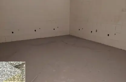 سكن عمال - استوديو - 8 حمامات للايجار في الصجعة الصناعية - الصجعة - الشارقة