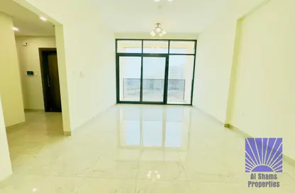 شقة - غرفة نوم - 2 حمامات للايجار في ميموزا بيلدينج - جنوب البرشاء - البرشاء - دبي