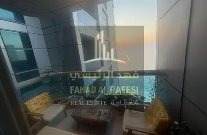 شقة - 2 غرف نوم - 3 حمامات للبيع في مساكن كورنيش عجمان - طريق كورنيش عجمان - عجمان