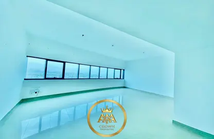 Apartment - 3 Bedrooms - 5 Bathrooms for rent in Al Taawun Street - Al Taawun - Sharjah