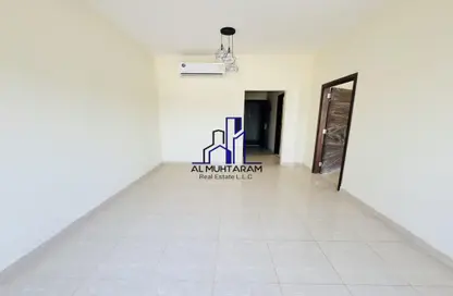 شقة - غرفة نوم - 2 حمامات للايجار في حوشي 1 - حوشي - البادي - الشارقة