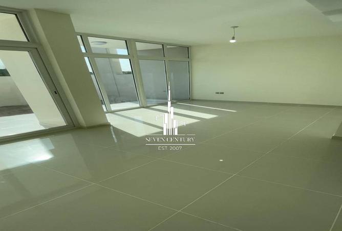 15371350 - Property Main Image
