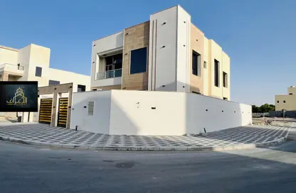 فيلا - 3 غرف نوم - 5 حمامات للبيع في الزاهية جاردنز - الزاهية - عجمان