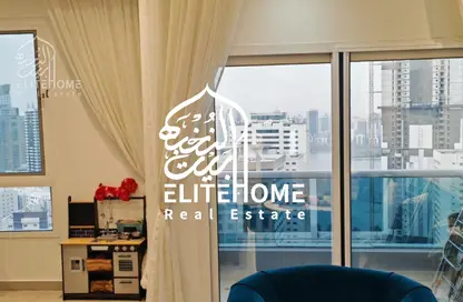 شقة - 2 غرف نوم - 2 حمامات للبيع في الخان - الشارقة