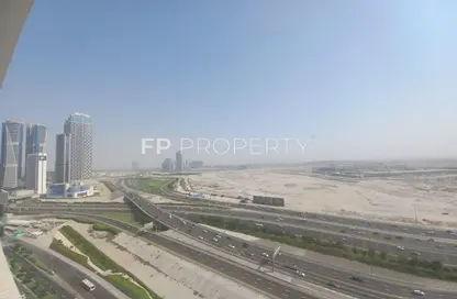 شقة - 2 غرف نوم - 2 حمامات للايجار في مساكن كلايتون - الخليج التجاري - دبي