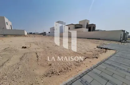 أرض - استوديو للبيع في شارع الخليج العربي - البطين - أبوظبي