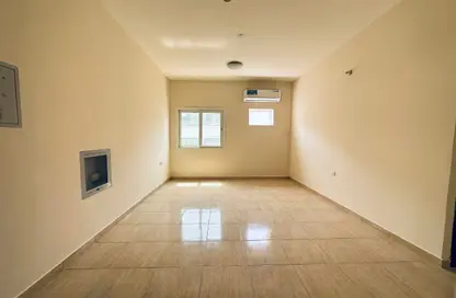 Apartment - 1 Bedroom - 1 Bathroom for rent in Fire Station Road - Muwaileh - Sharjah