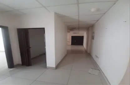 Office Space - Studio - 3 Bathrooms for rent in Al Majaz 3 - Al Majaz - Sharjah