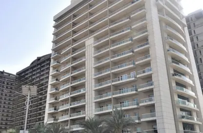 شقة - 2 غرف نوم - 3 حمامات للبيع في جولف فيو ريزدنس - مدينة دبي الرياضية - دبي