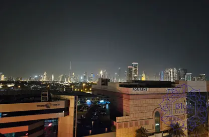 شقة - 2 غرف نوم - 3 حمامات للايجار في عود ميثاء - بر دبي - دبي