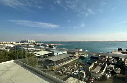 Apartment - 3 Bedrooms - 4 Bathrooms for rent in Al Marasy - Al Bateen - Abu Dhabi