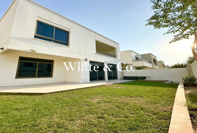 15646002 - Property Image 2