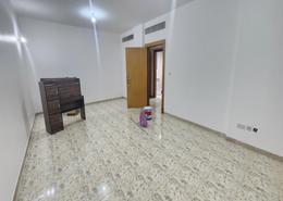 Empty Room image for: Apartment - 3 bedrooms - 3 bathrooms for rent in Al Manhal - Abu Dhabi, Image 1