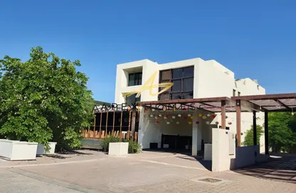 فيلا - 6 غرف نوم - 7 حمامات للايجار في لونغفيو - داماك هيلز - دبي فيلا - 6 غرف نوم - 7 حمامات للايجار في لونغفيو - داماك هيلز - دبي