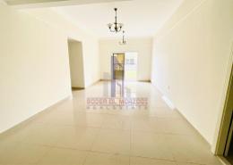 Apartment - 3 bedrooms - 3 bathrooms for rent in Muwaileh 29 Building - Muwaileh - Sharjah