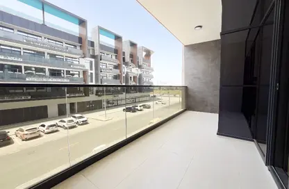 Apartment - 2 Bedrooms - 3 Bathrooms for rent in M2M Building - Meydan Avenue - Meydan - Dubai