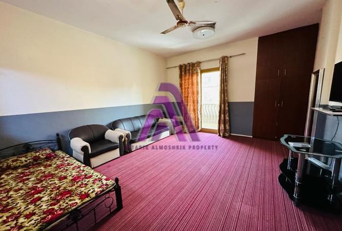شقة - غرفة نوم - 2 حمامات للايجار في إس05 - طراز أسباني - المدينة الدولية - دبي