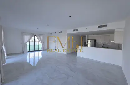 Apartment - 3 Bedrooms - 3 Bathrooms for rent in Hayat Boulevard-2B - Hayat Boulevard - Town Square - Dubai