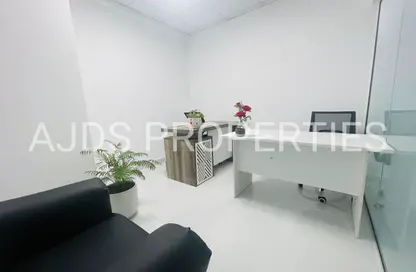 Office Space - Studio - 1 Bathroom for rent in Aspin Tower - Sheikh Zayed Road - Dubai