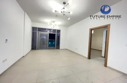 Apartment - 1 Bedroom - 2 Bathrooms for rent in Al Nasr Square - Oud Metha - Bur Dubai - Dubai