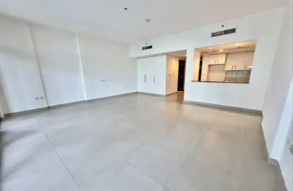 شقة - 1 حمام للايجار في برج دبي وارف 2 - ميناء دبي - الجداف - دبي