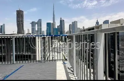 Apartment - 2 Bedrooms - 3 Bathrooms for sale in Central Park Building 1 - Central Park at City Walk - City Walk - Dubai
