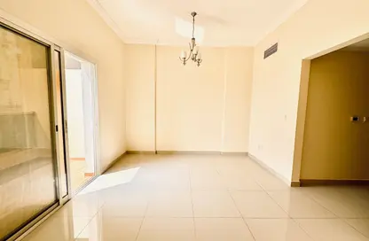 شقة - غرفة نوم - 2 حمامات للايجار في لوتاه ريزيدنس 2 - 4 الورسان - الورسان - دبي