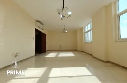 Empty Room image for: Apartment - 3 Bedrooms - 4 Bathrooms for rent in Hadbat Al Zafranah - Muroor Area - Abu Dhabi, Image 1