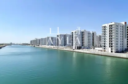 Apartment - Studio - 1 Bathroom for sale in Waters Edge - Yas Island - Abu Dhabi
