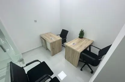 Office Space - Studio - 1 Bathroom for rent in Red Avenue - Al Garhoud - Dubai