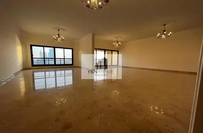 Apartment - 4 Bedrooms - 5 Bathrooms for rent in Al Shaheen Tower - Al Khalidiya - Abu Dhabi