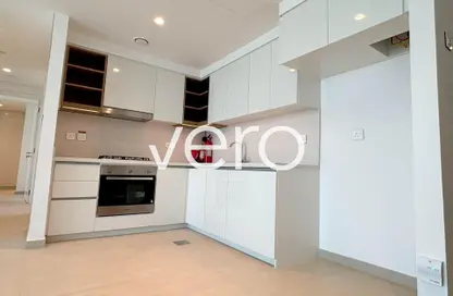 Apartment - 2 Bedrooms - 2 Bathrooms for rent in Downtown Views II Tower 3 - Downtown Views II - Downtown Dubai - Dubai Apartment - 2 Bedrooms - 2 Bathrooms for rent in Downtown Views II Tower 3 - Downtown Views II - Downtown Dubai - Dubai