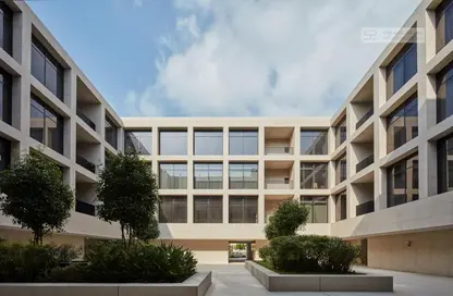 Apartment - 1 Bedroom - 2 Bathrooms for rent in The Court - Jumeirah 1 - Jumeirah - Dubai