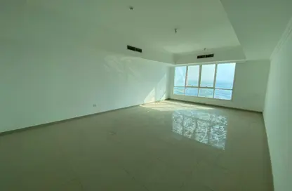 Apartment - 2 Bedrooms - 3 Bathrooms for rent in Al Majaz 2 - Al Majaz - Sharjah