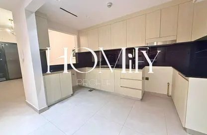 شقة - غرفة نوم - 2 حمامات للايجار في بن غاطي جاسمين - منطقة 15 - قرية الجميرا سركل - دبي