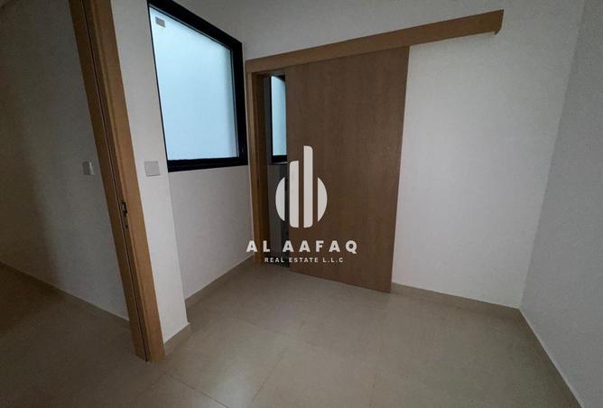 15402177 - صورة العقار 3