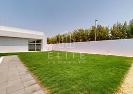 Garden image for: Villa - 3 bedrooms - 6 bathrooms for rent in Al Twar 3 - Al Twar - Dubai, Image 1
