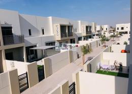 Villa - 3 bedrooms - 5 bathrooms for sale in Noor Townhouses - Town Square - Dubai