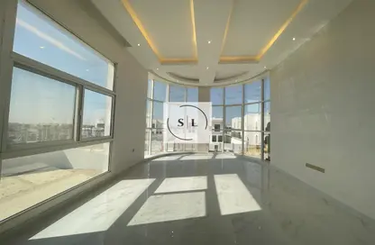 Villa - 4 Bedrooms - 5 Bathrooms for rent in Wadi Alshabak - Dubai