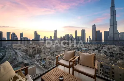 Apartment - 2 Bedrooms - 2 Bathrooms for sale in Burj Royale - Downtown Dubai - Dubai Apartment - 2 Bedrooms - 2 Bathrooms for sale in Burj Royale - Downtown Dubai - Dubai
