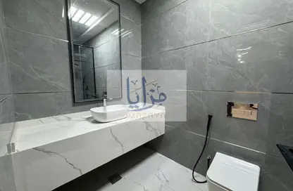 فيلا - 3 غرف نوم - 5 حمامات للبيع في الحليو 2 - الحليو - عجمان
