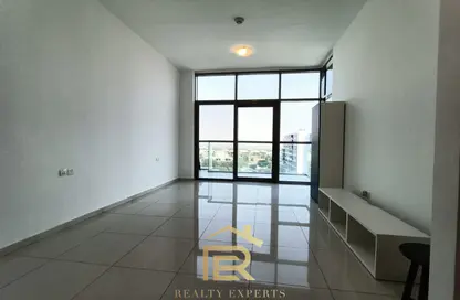 Apartment - Studio - 1 Bathroom for rent in Golf Panorama A - Golf Panorama - DAMAC Hills - Dubai