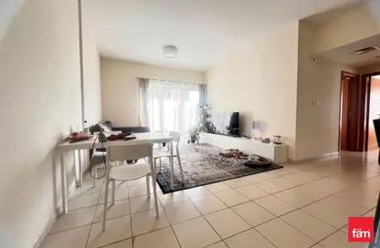 Apartment - 2 Bedrooms - 2 Bathrooms for rent in Al Samar - Greens - Dubai