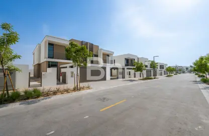 Villa - 4 Bedrooms - 5 Bathrooms for sale in Tilal Al Furjan - Al Furjan - Dubai