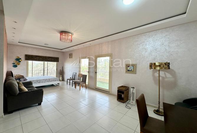 13992001 - Property Image 2