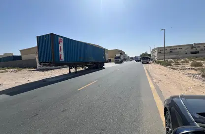 أرض - استوديو للبيع في الصجعة الصناعية - آلصجعه - الشارقة